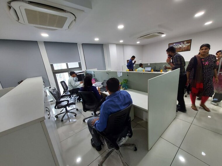 Team Area, vastrapur Commercial Office Space 1556 Sq.Ft. In Vastrapur Ahmedabad 10171716