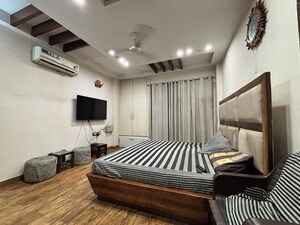 Living Room in 3 BHK Builder Floor at SS Mayfield Gardens, Sector 51 – for Sale