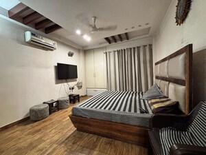 Bedroom in 3 BHK Builder Floor at SS Mayfield Gardens, Sector 51 – for Sale