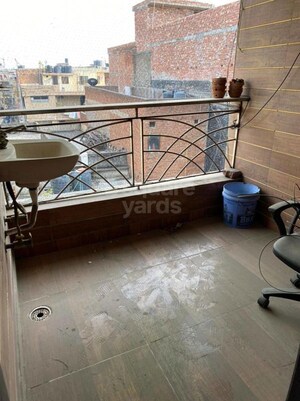 Studio Builder Floor – Exterior View View at West Patel Nagar - for Rent