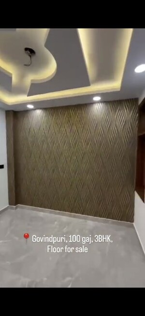 Bedroom in 3 BHK Builder Floor at Govindpuri – for Sale