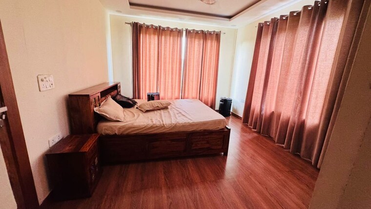 Bedroom, ss-sainik-farms 3 Bedroom 1500 Sq.Yd. Apartment In Sector 150 Noida 10171942