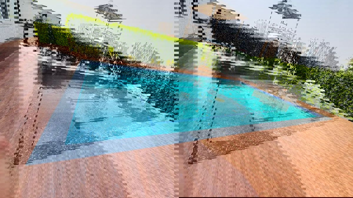 3 BHK 1500 Sq.Yd. Apartment in SS Sainik Farms