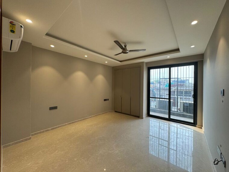 Room, greater kailash i 3 Bedroom 1800 Sq.Ft. Builder Floor In Greater Kailash I Delhi 10171944