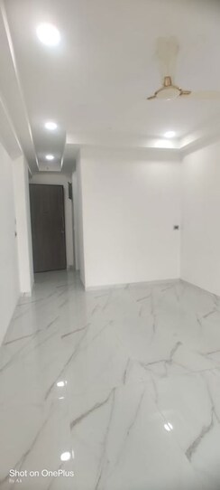 2 BHK Apartment For Rent in Nahar Amaryllis Towers and Plaza