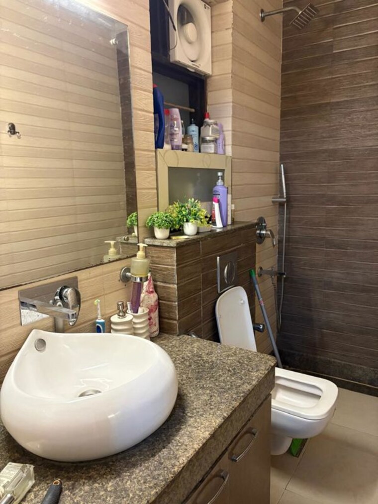 Bathroom, eros-rosewood-city 3 Bedroom 2000 Sq.Ft. Builder Floor In Sector 49 Gurgaon 10172195