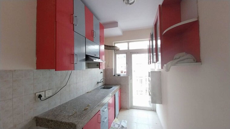 Kitchen, klj-platinum-heights 3 Bedroom 1266 Sq.Ft. Apartment In Sector 77 Faridabad 10172111