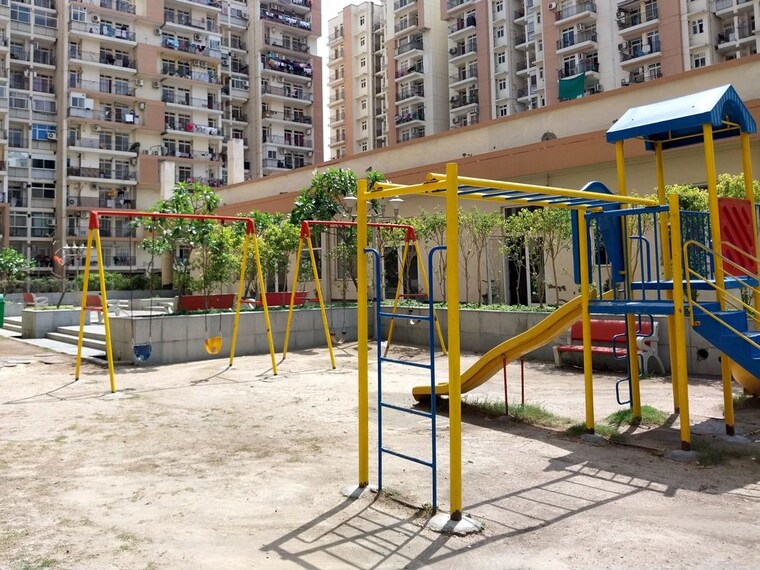 Exterior View, klj-platinum-heights 3 Bedroom 1266 Sq.Ft. Apartment In Sector 77 Faridabad 10172111