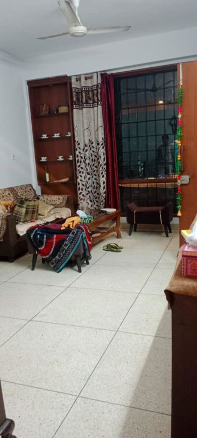 Living Room, chittaranjan park 3 Bedroom 1500 Sq.Ft. Builder Floor In Chittaranjan Park Delhi 10172285