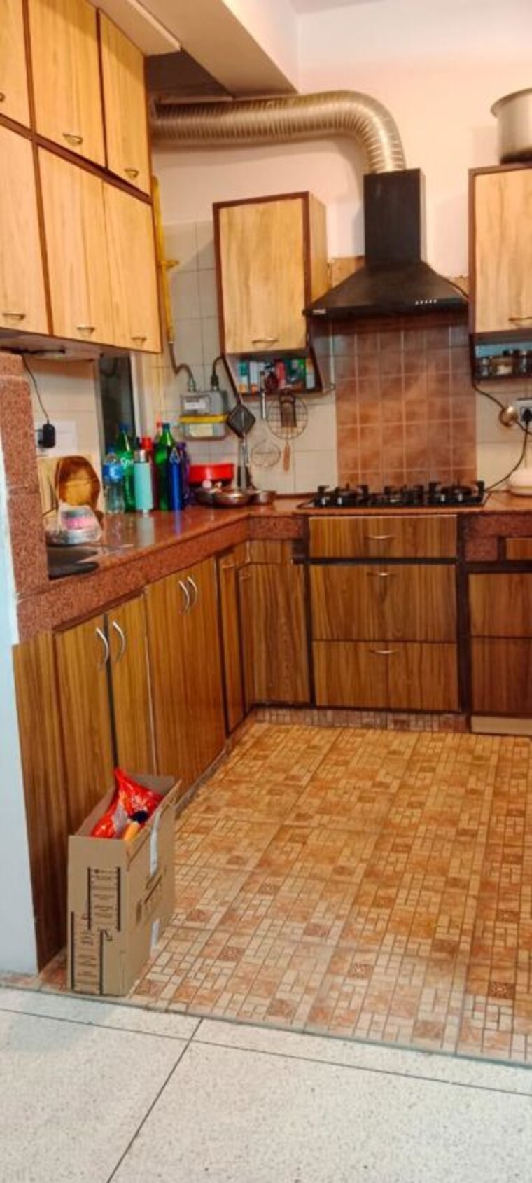 Kitchen, chittaranjan park 3 Bedroom 1500 Sq.Ft. Builder Floor In Chittaranjan Park Delhi 10172285