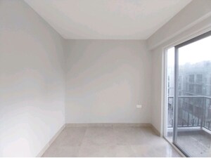 Room in 3 BHK Builder Floor at Signature Global City 81, Sector 81 – for Rent
