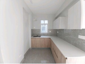 Building Lobby in 2 BHK Builder Floor at Signature Global City 81, Sector 81 – for Rent