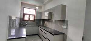 Kitchen in 2 BHK Builder Floor at Sector 40 – for Rent