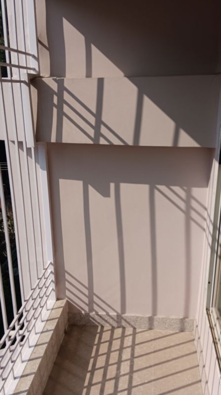 Balcony, six mile 2 Bedroom 850 Sq.Ft. Villa In Six Mile Guwahati 10172401