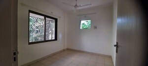 Room in 1 BHK Apartment at Padmaja Apartments Andheri, Andheri West – for Rent