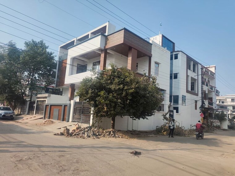 Exterior View, maa-shaarda-complex 4 Bedroom 3000 Sq.Ft. Independent House In Vikas Nagar Lucknow 10172440