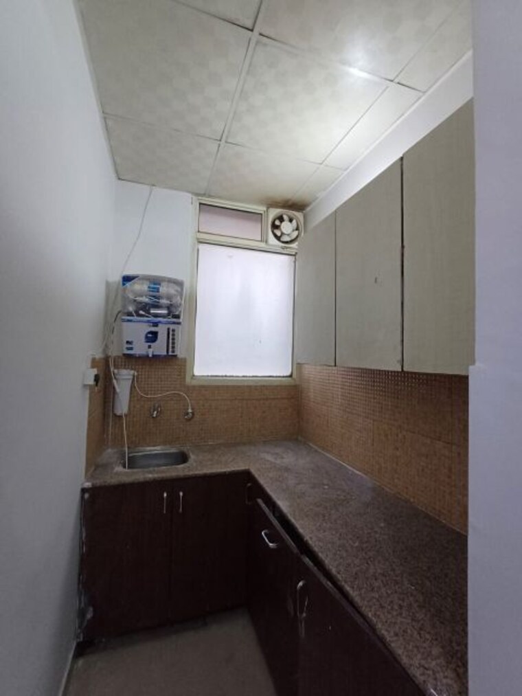 Kitchen, minarch-tower 1 Bedroom 650 Sq.Ft. Builder Floor In Sector 44 Gurgaon 10172476