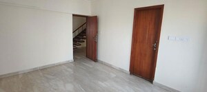 Room in 3 BHK Apartment at Tanna Residency, Prabhadevi – for Sale