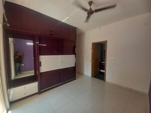 Room in 2 BHK Apartment at Sobha Dream Gardens, Thanisandra Main Road – for Rent