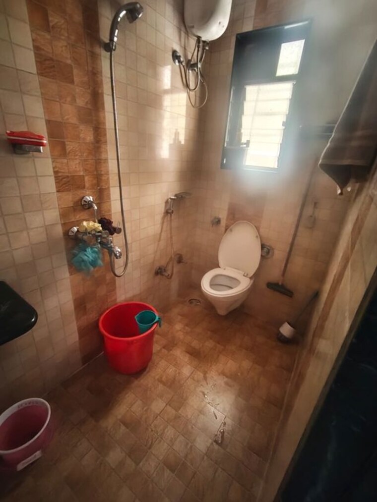 Bathroom, ganga-panchavati-chs 2 Bedroom 750 Sq.Ft. Apartment In Vasant Vihar Thane 10171720