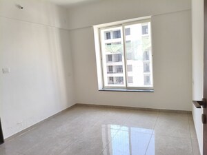 Room in 3 BHK Apartment at Vilas Javdekar Yashone Eternitee, Hinjewadi – for Rent