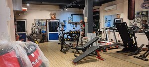 Gym in  Showroom at Ghola – for Rent