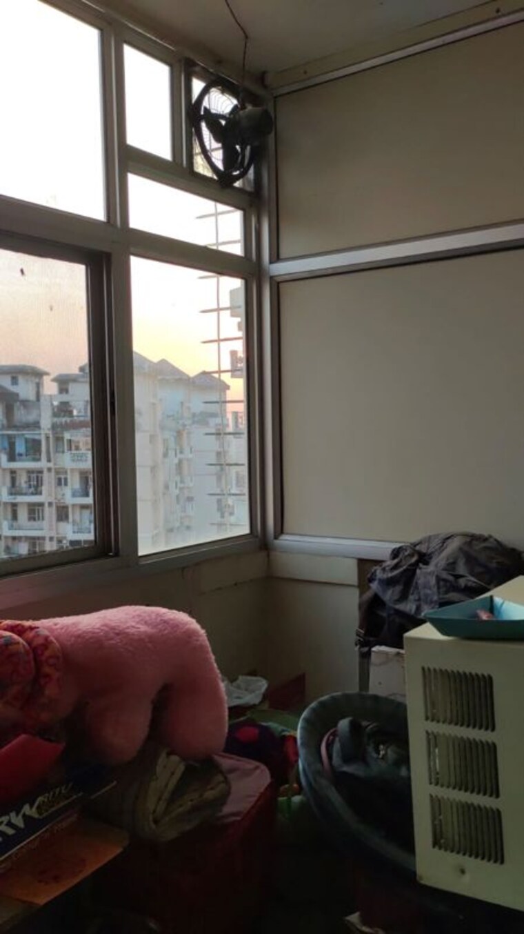 Balcony, srs-royal-hills 2 Bedroom 1025 Sq.Ft. Apartment In Sector 87 Faridabad 10172745