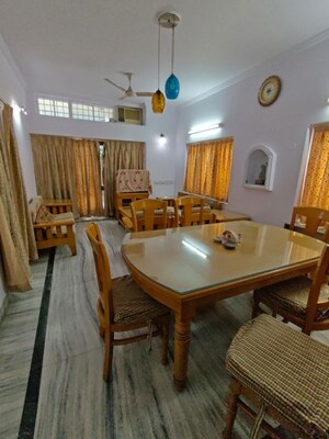 Living Room in 2 BHK Builder Floor at Safdarjung Enclave – for Rent