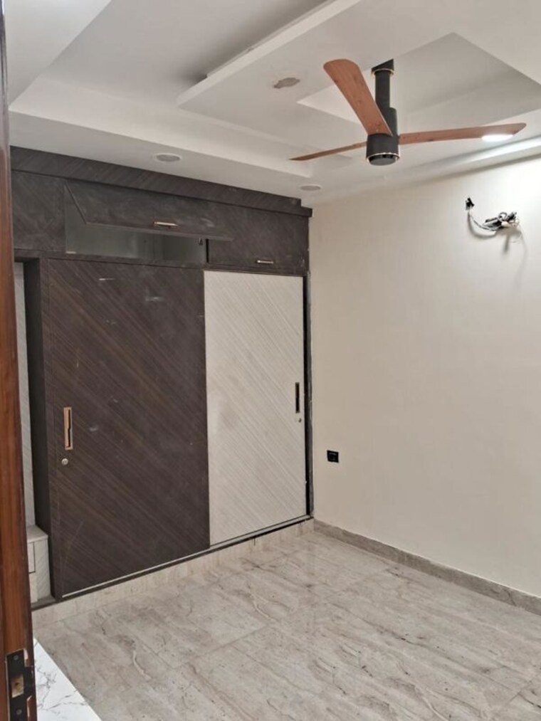 Room, gagan vihar 3 Bedroom 1800 Sq.Ft. Builder Floor In Gagan Vihar Delhi 10172833