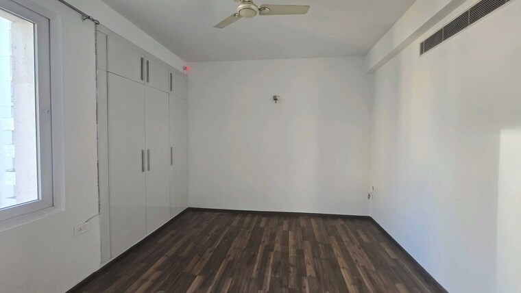 Room, omaxe-the-forest-spa 5 Bedroom 3209 Sq.Ft. Apartment In Sector 43 Faridabad 10172789