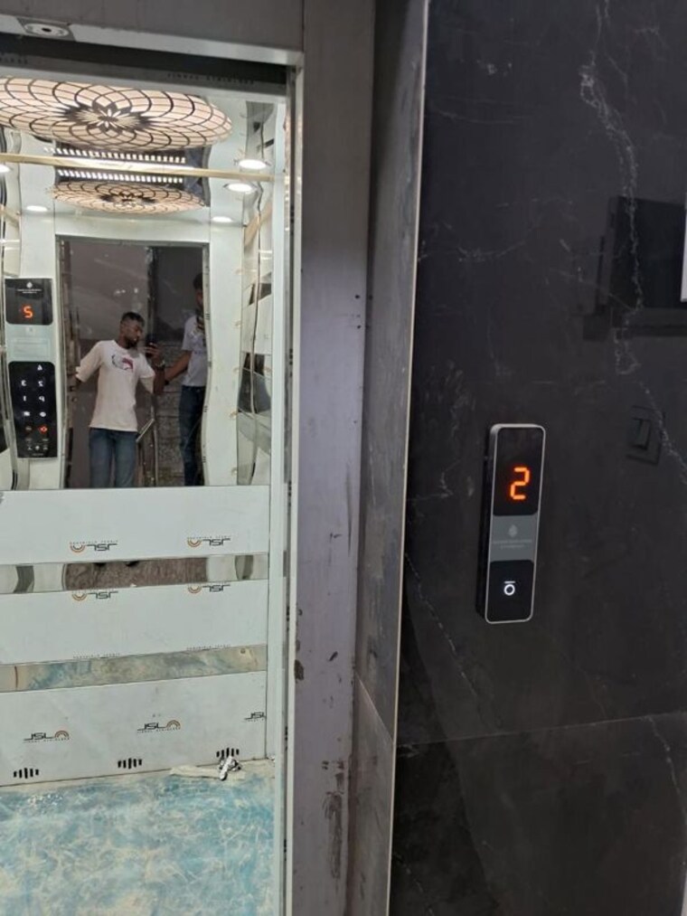 undefined, jhilmil colony block c 2 Bedroom 1000 Sq.Ft. Builder Floor In Jhilmil Colony Block C Delhi 10173216