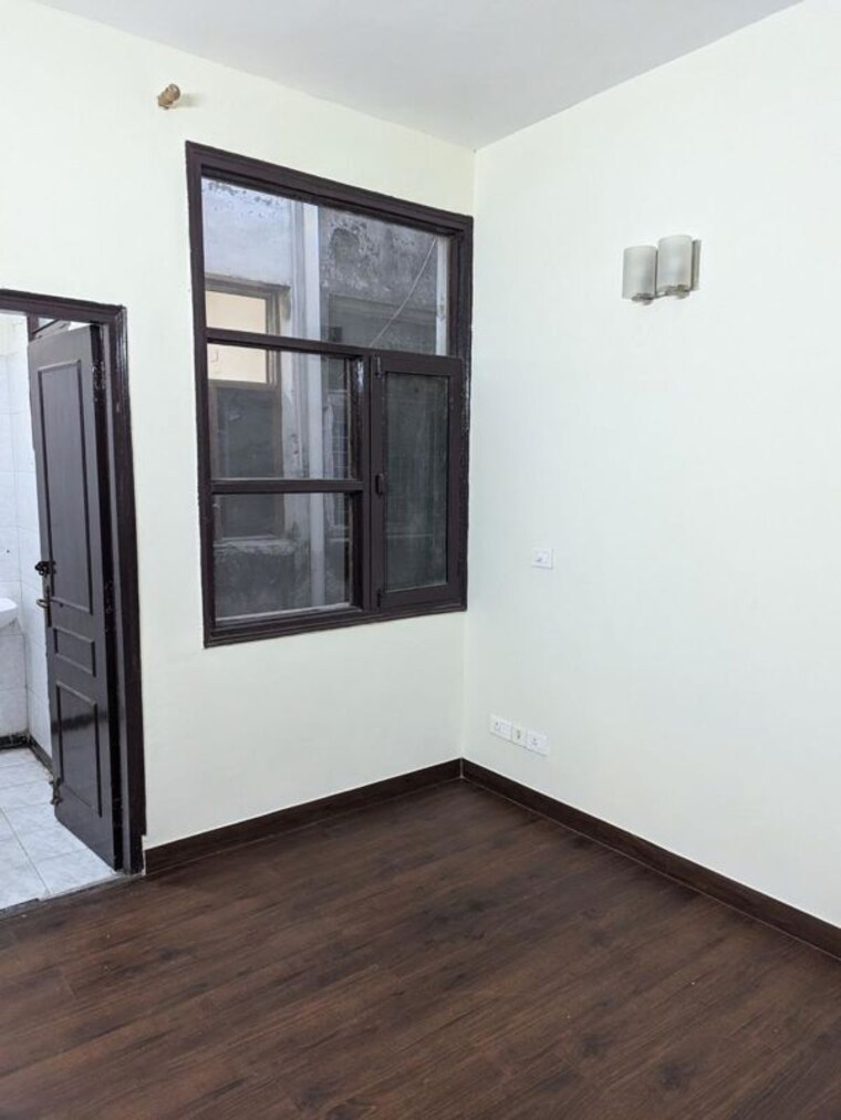 Room, sushant lok iii 3 Bedroom 1600 Sq.Ft. Builder Floor In Sushant Lok Iii Gurgaon 10172776