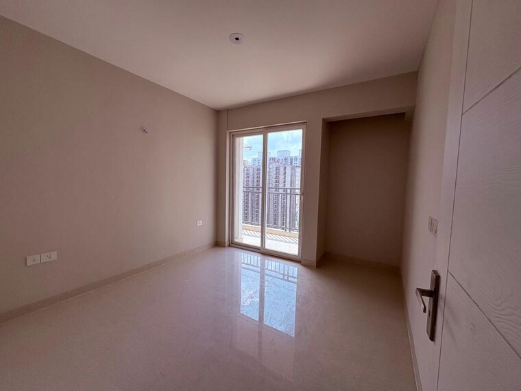 Room, godrej-palm-retreat 4 Bedroom 3962 Sq.Ft. Apartment In Sector 150 Noida 10173289