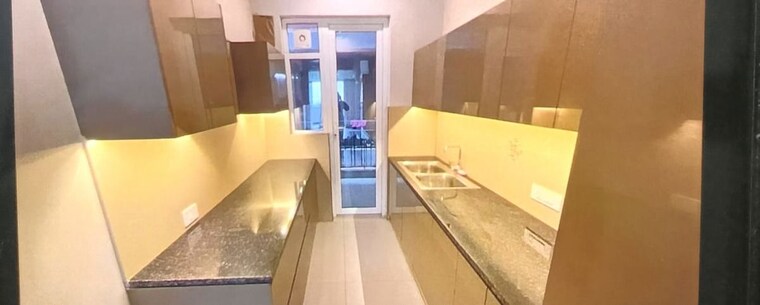 Kitchen, bollywood-esencia 3 Bedroom 1300 Sq.Ft. Apartment In Ghazipur Zirakpur 10173328