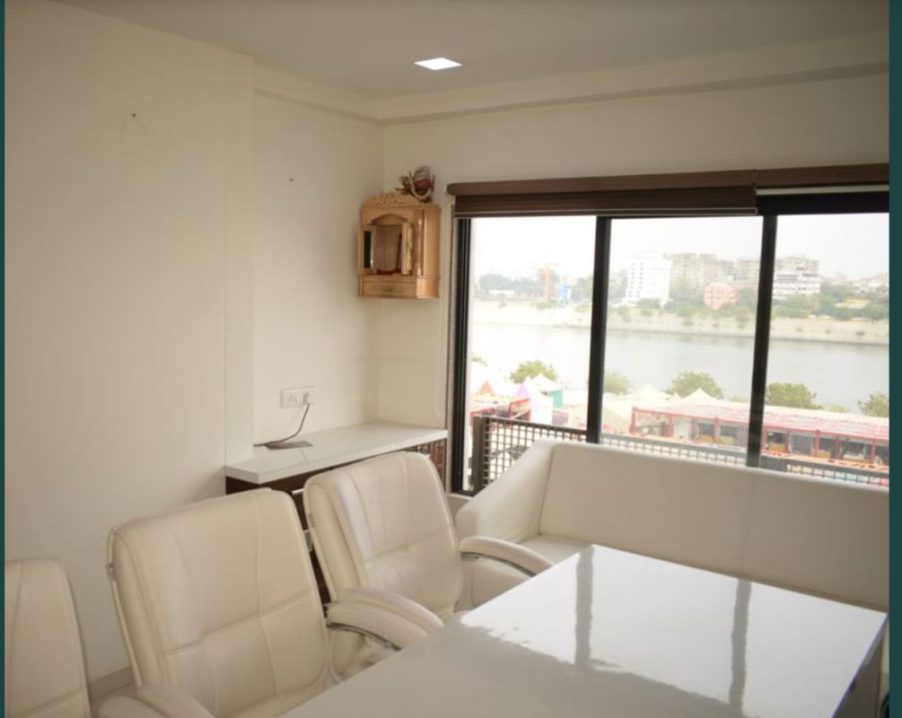 Office Space For Rent in Sun Westbank