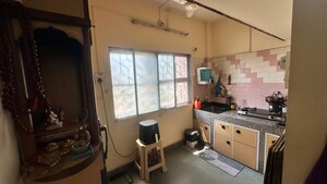 Master Bedroom in 1 BHK Apartment at Erandwane – for Rent