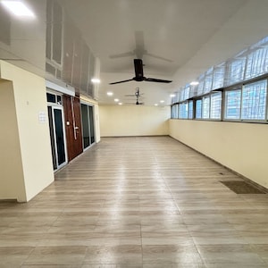 Room in 3 BHK Builder Floor at Sector 43 – for Rent