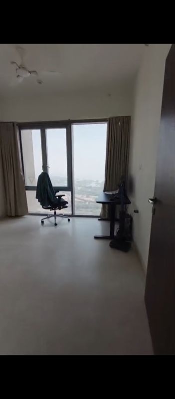 2 BHK + Extra Room Apartment For Rent in Piramal Aranya