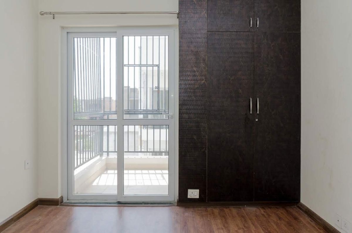 3 BHK + Pooja Room Builder Floor For Sale in BPTP Elite Floors