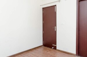 Room in 3 BHK Builder Floor at BPTP Elite Floors, Sector 83 – for Sale