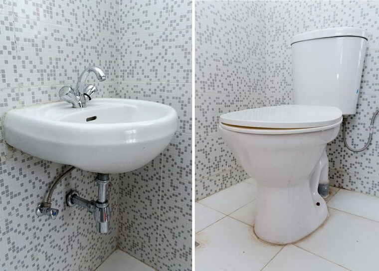 Bathroom, bptp-elite-floors 3 Bedroom 250 Sq.Yd. Builder Floor In Sector 83 Faridabad 10173330