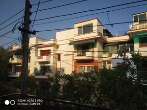 2.5 BHK Builder Floor – Exterior View View at Uppal Southend, Sector 49 - for Sale