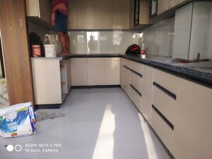 Kitchen in 2.5 BHK Builder Floor at Uppal Southend, Sector 49 – for Sale