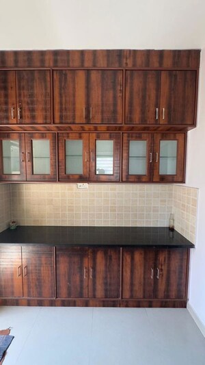 Furnished Amenities in 3 BHK Apartment at Cybercity Rainbow Vistas, Hi Tech City – for Sale