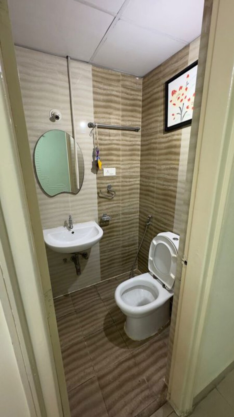 Bathroom, cybercity-rainbow-vistas 3 Bedroom 1350 Sq.Ft. Apartment In Hi Tech City Hyderabad 10173366