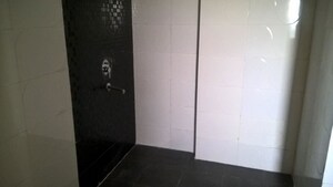 Room in 4 BHK Apartment at Omaxe Spa Village, Sector 78 – for Sale