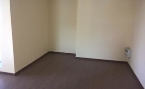 Room in 4 BHK Apartment at Omaxe Spa Village, Sector 78 – for Sale