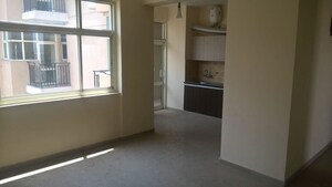 Room in 4 BHK Apartment at Omaxe Spa Village, Sector 78 – for Sale