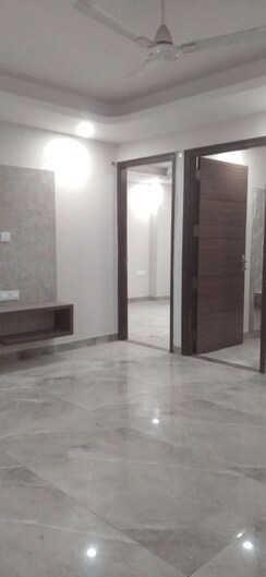2.5 BHK + Extra Room Apartment For Sale in Silverglades The Melia