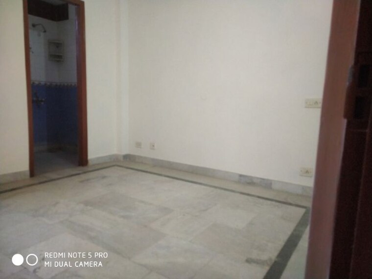 Room, uppal-southend 3 Bedroom 1460 Sq.Ft. Builder Floor In Sector 49 Gurgaon 10173624